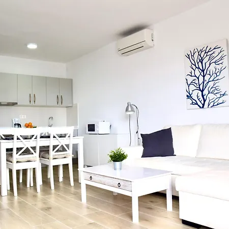 Apartamento Acuario Close To The Tías